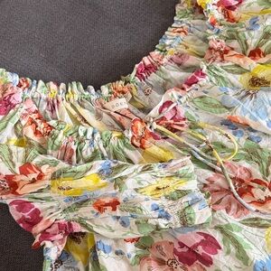 Doen Floral Top